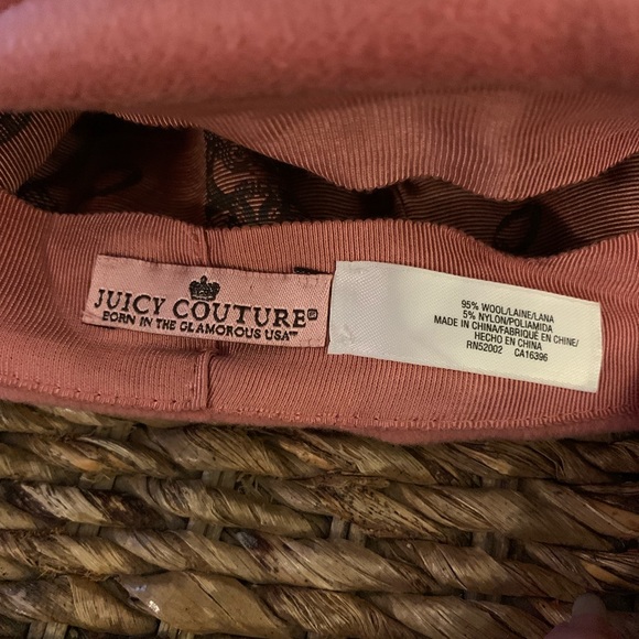 Juicy Couture Velvet Beret - Picture 4 of 6
